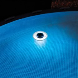 28690 Плавающая светодиодная подсветка воды для бассейна, 3-х цветная, на батарейках - фото 80637